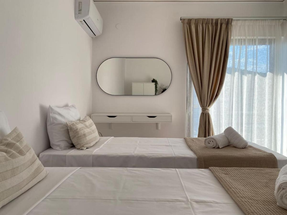 The Olive Ocean Apartment Толон Екстериор снимка
