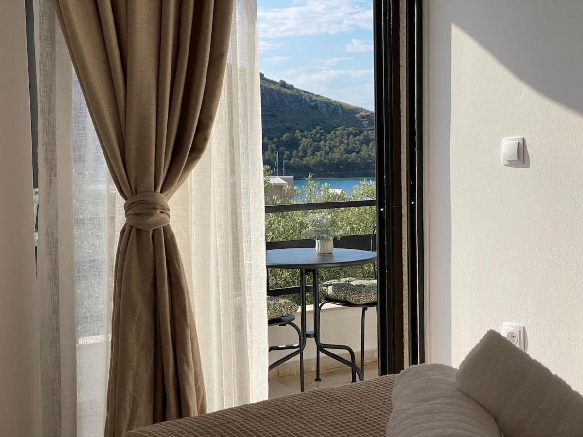 The Olive Ocean Apartment Толон Екстериор снимка