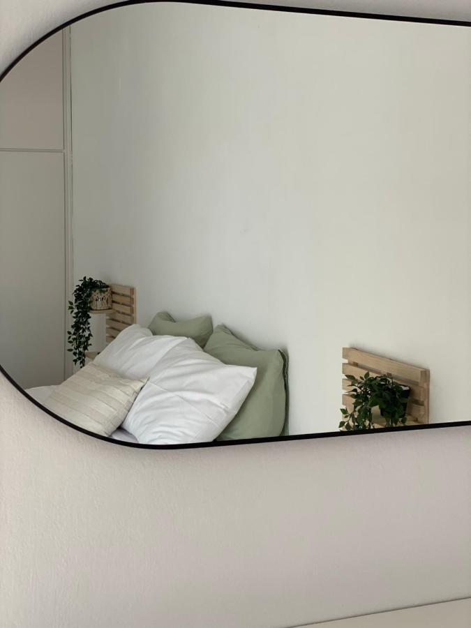 The Olive Ocean Apartment Толон Екстериор снимка