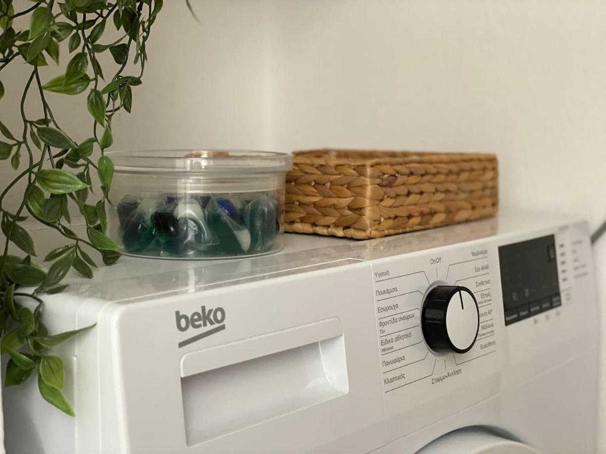 The Olive Ocean Apartment Толон Екстериор снимка