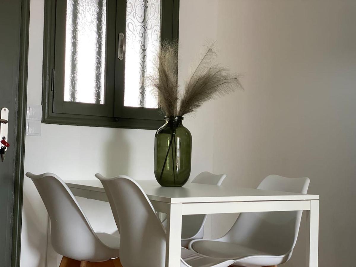 The Olive Ocean Apartment Толон Екстериор снимка