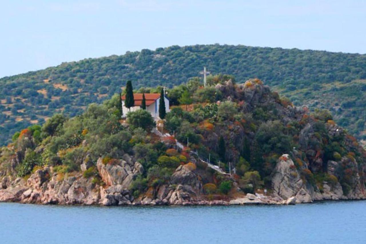 The Olive Ocean Apartment Толон Екстериор снимка