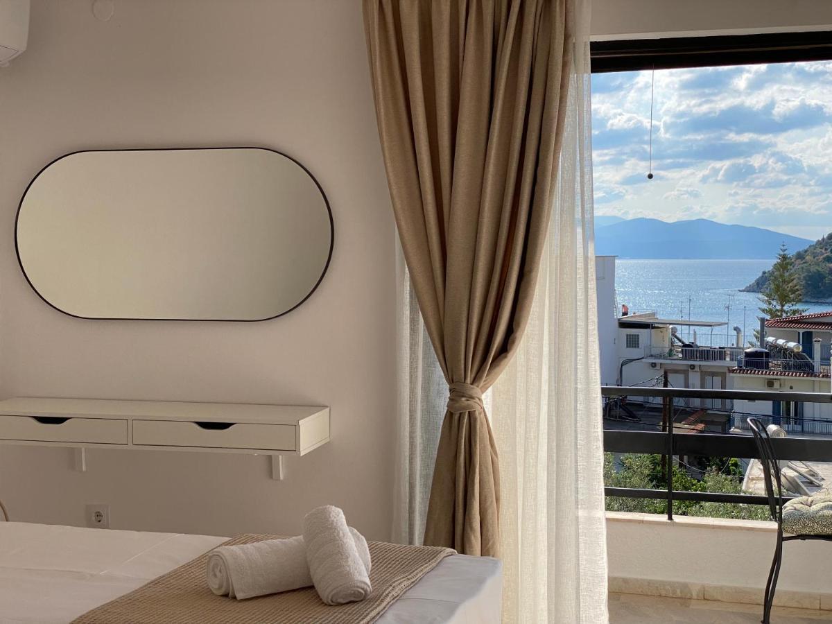 The Olive Ocean Apartment Толон Екстериор снимка