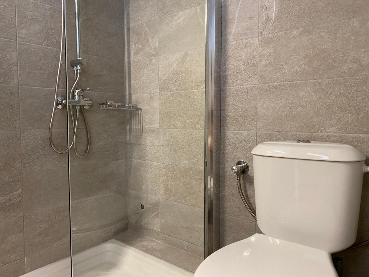 The Olive Ocean Apartment Толон Екстериор снимка
