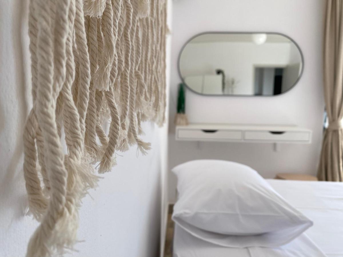 The Olive Ocean Apartment Толон Екстериор снимка